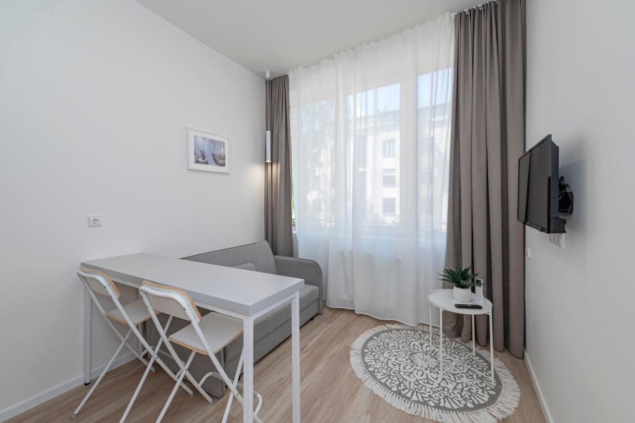 Apartamento Uab Laisves Alejos Viesbutis Kaunas Exterior foto